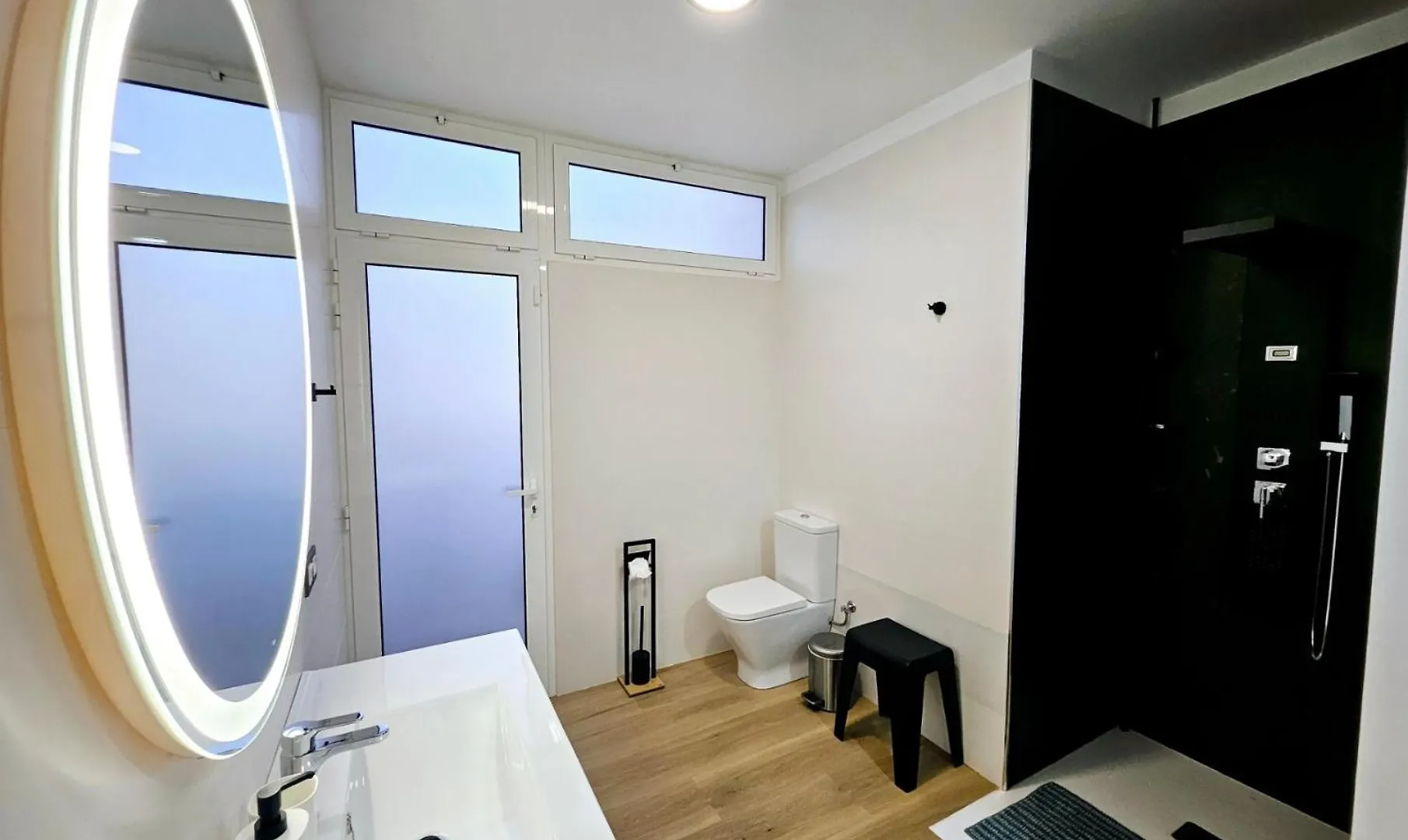 Villa Blue Moon Tias