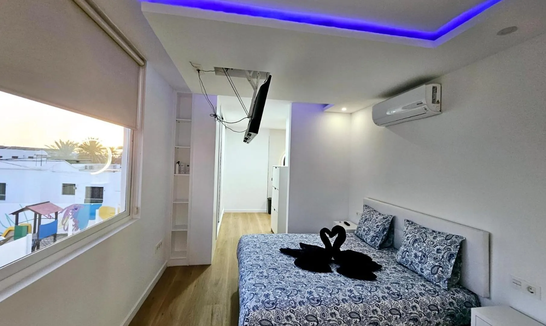 Villa Blue Moon Tias