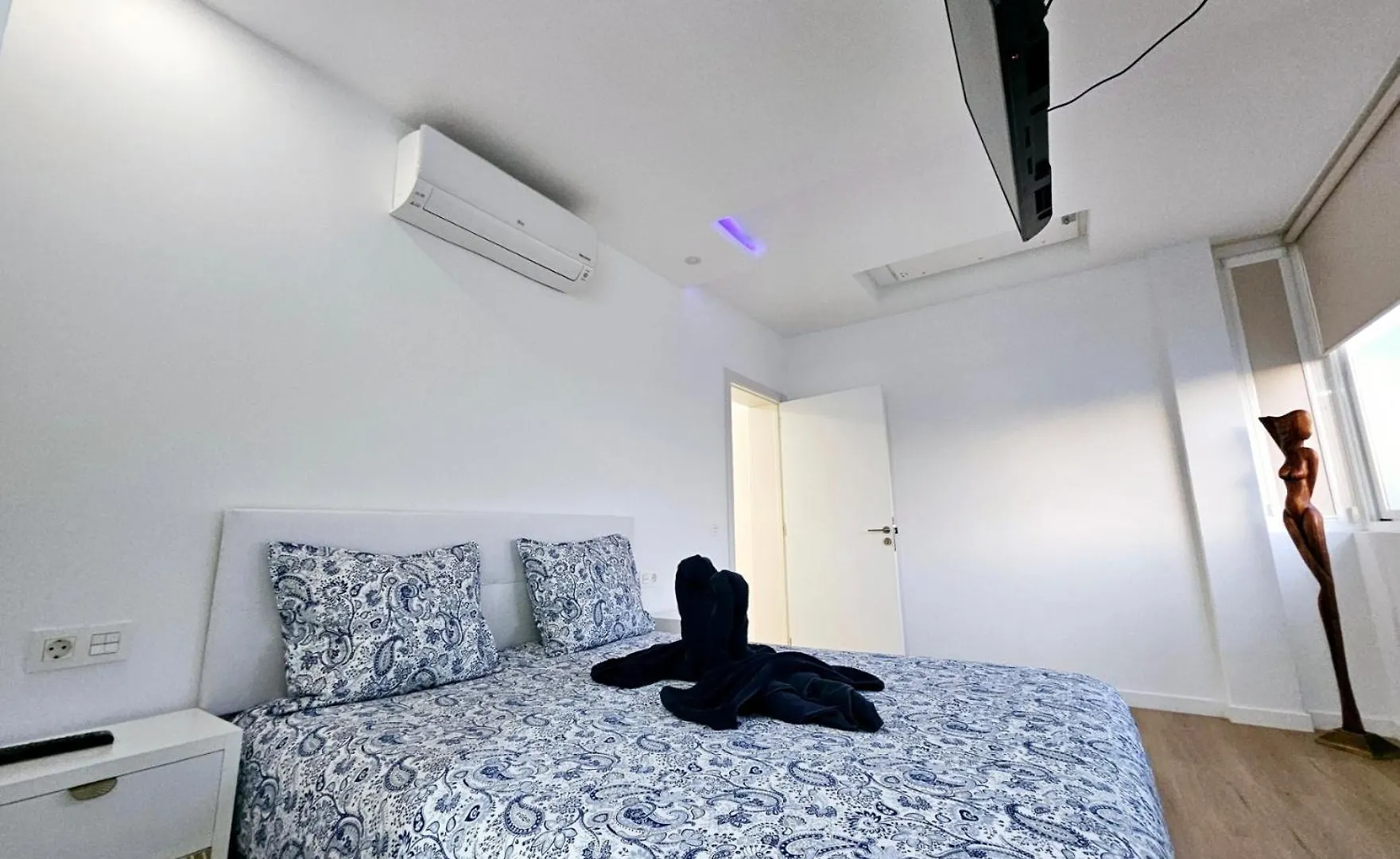 Villa Blue Moon Tias